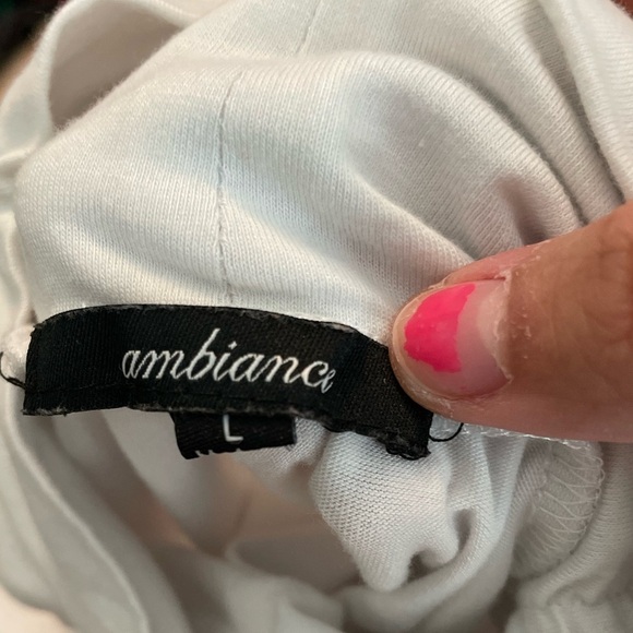 Ambiance Soft White Turtleneck Top size L - Picture 5 of 5